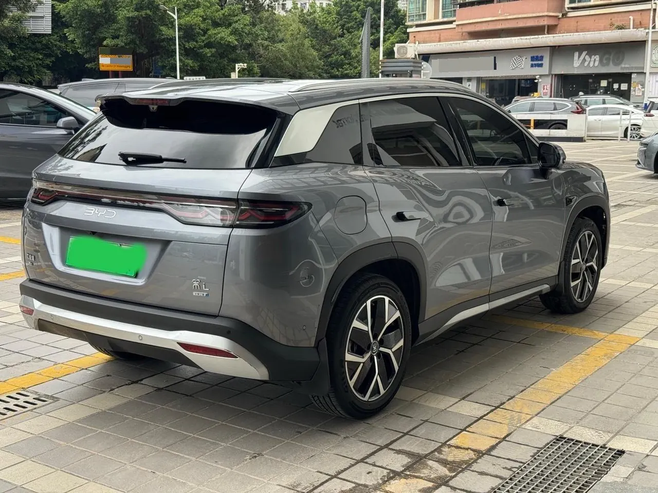BYD 2025 Song L DM-i 1.5 Stepless Smart Driving Edition 160km Exceed Automatic Transmission 5