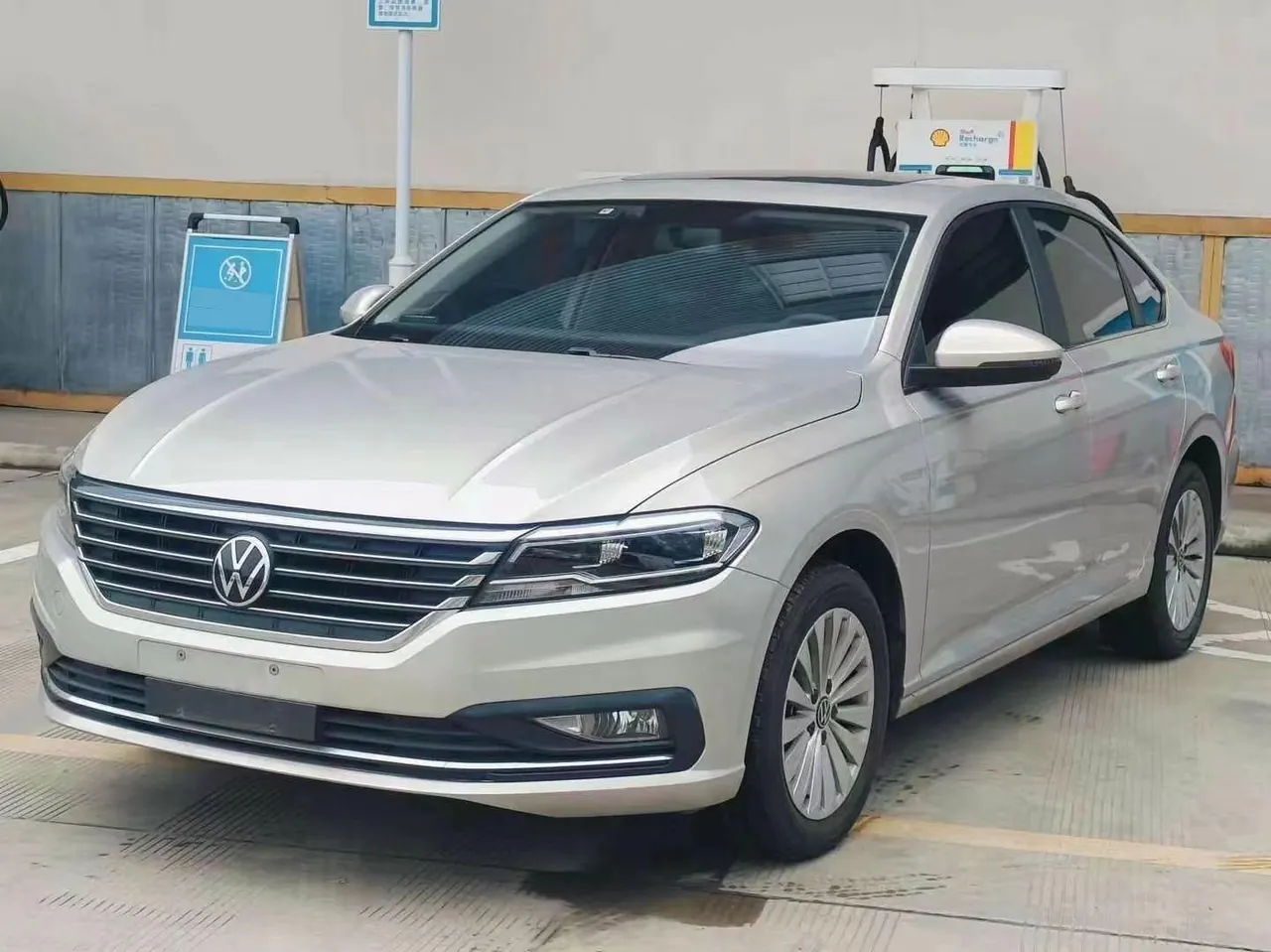 Open image lightbox: Volkswagen 2021 Lavida 1.4TSI 280TSI Comfort Edition Automatic Gear