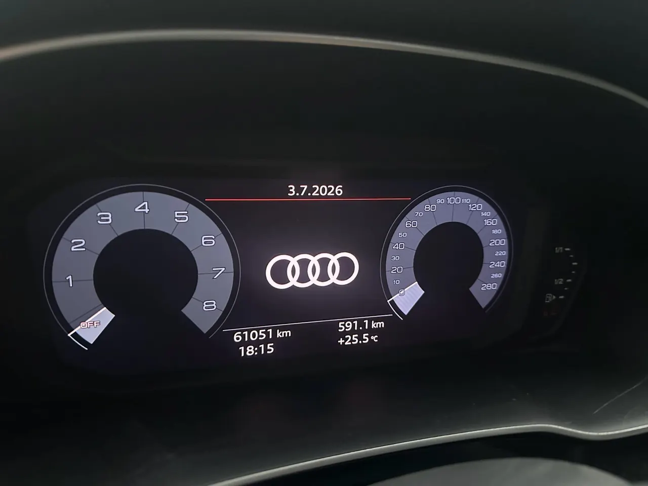 Audi 2021 Q3 1.4TFSI 35TFSI Fashion Elegant Automatic Gear 4
