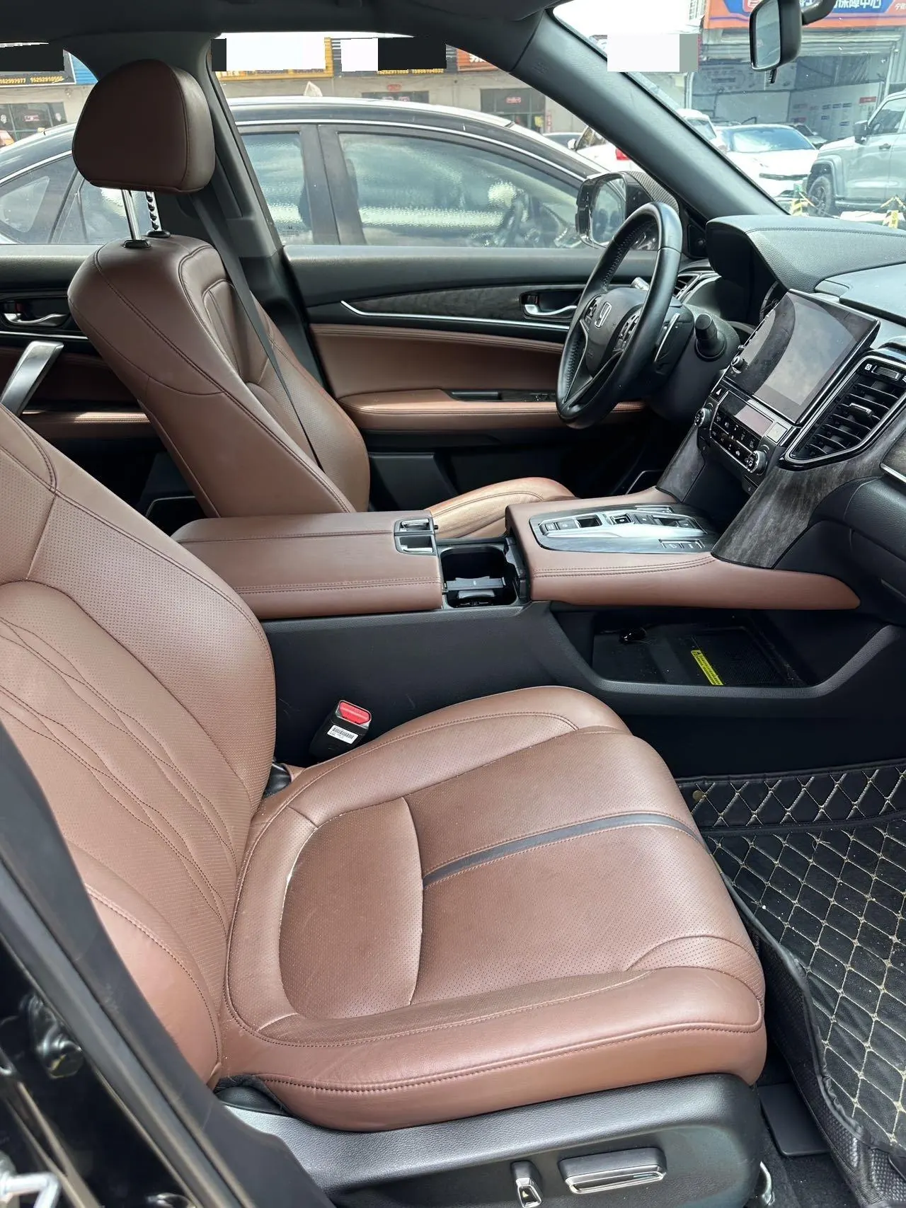 Honda 2020 UR-V 2.0T 370TURBO two-drive elegant version of automatic gear 7