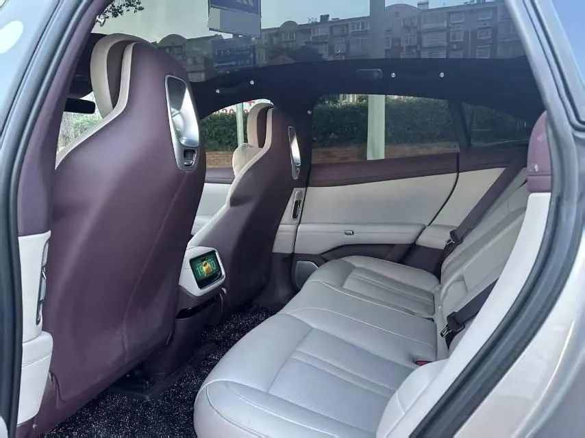 MI 2025 YU7 Long Endurance Rear Drive Automatic Gear 6