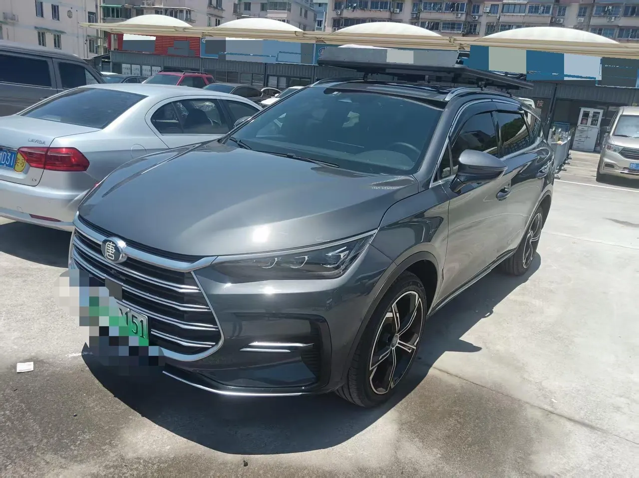 打开图片灯箱:BYD Tang New Energy 2021 Tang DM-i 1.5T Stepless 112KM Honorable Automatic Gear