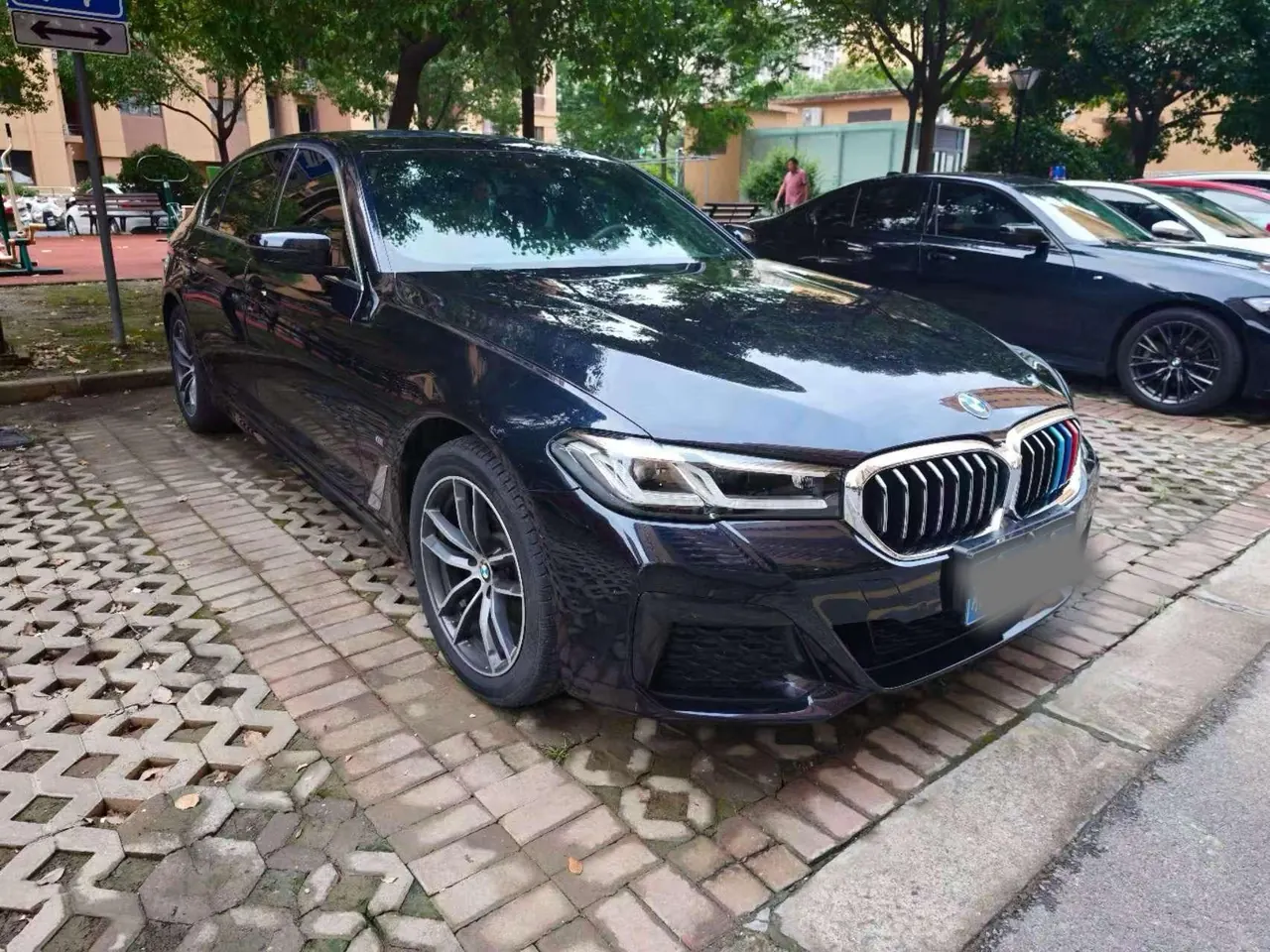 BMW 5 Series 2022 525Li 2.0T M Sports Suit (Change 2) Automatic Gear 2