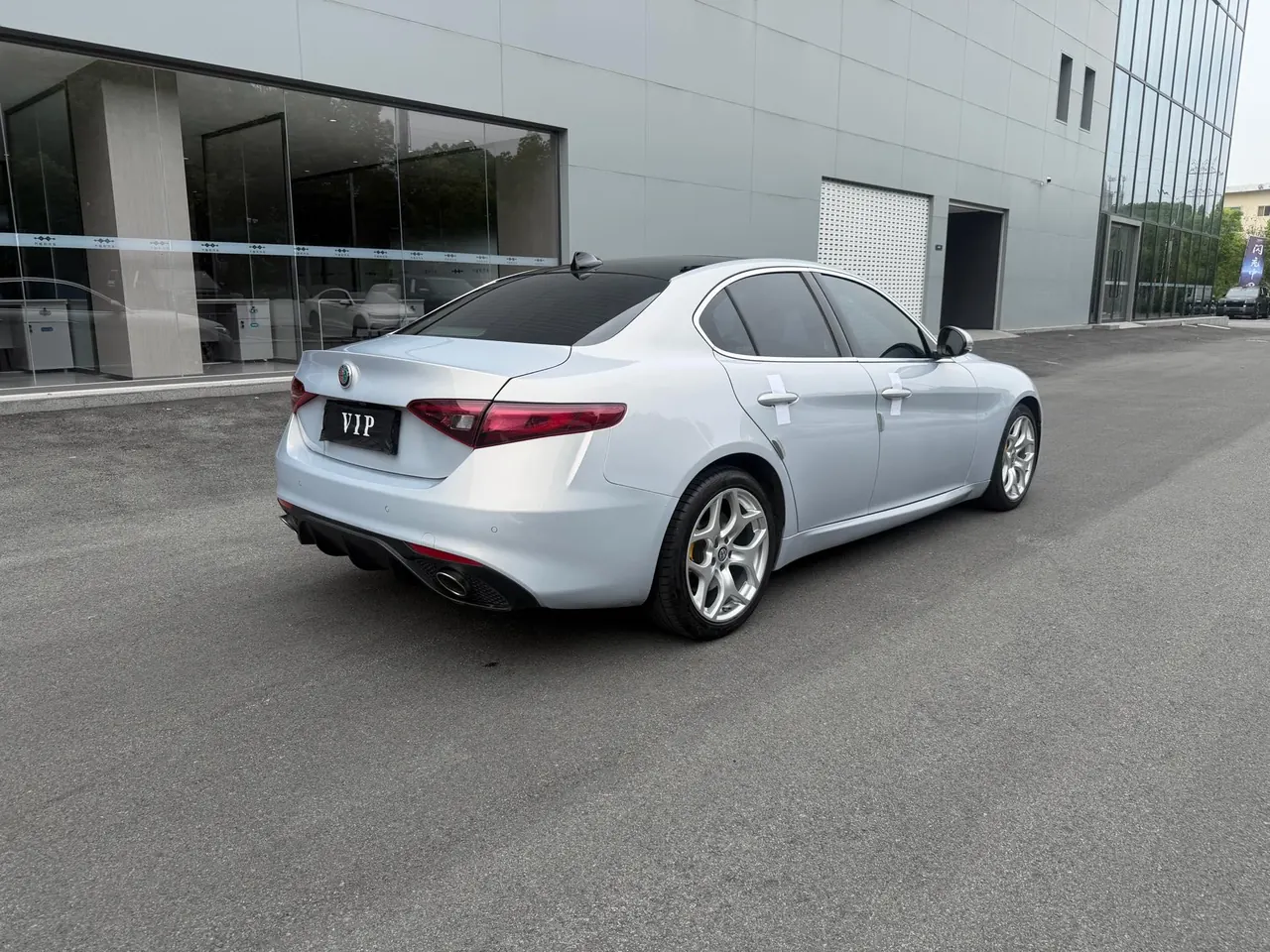 Alfa-Romeo Giulia (Imported) 2020 Giulia 2.0T 280HP VIRTU Limited Edition Automatic Gear 9