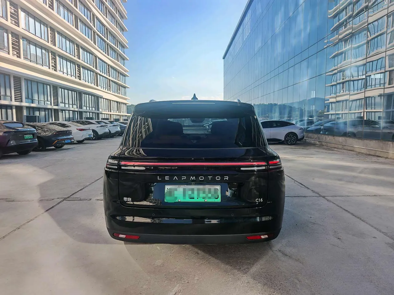 Leapmotor 2026 C 16 280 Laser Radar Zhizun Edition 6-seat Automatic Gear 3