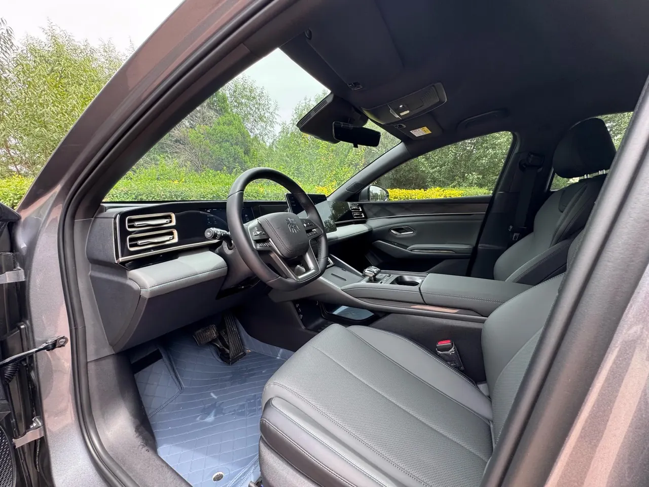BYD 2025 Qin L DM-i 1.5 stepless smart driving version 80KM leading automatic gear 4