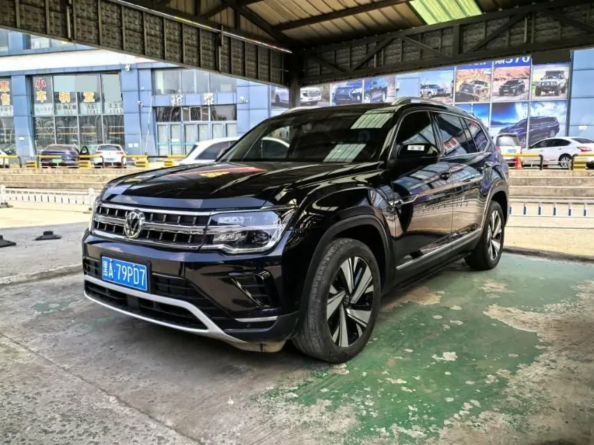 Открыть галерею: Volkswagen 2022 Tuang 2.0TSI 380TSI 4WD Respect Deluxe Automatic Transmission