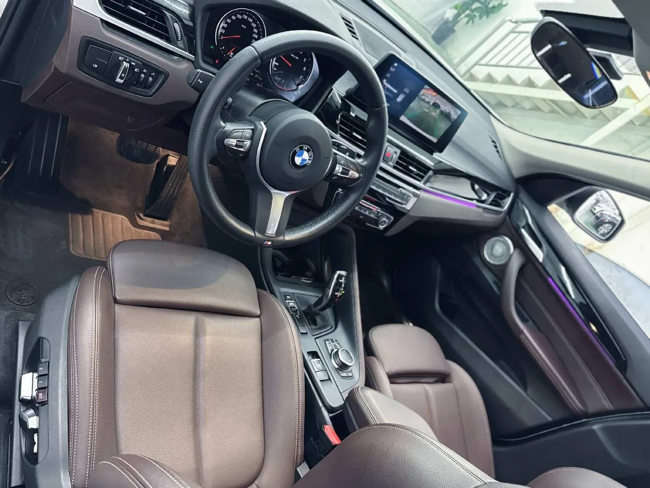 BMW 2022 X1 sDrive25Li 2.0T Leading Automatic Gear 5
