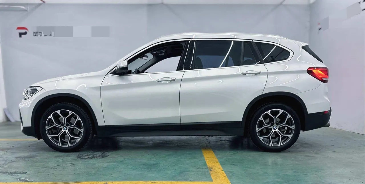 BMW 2022 X1 sDrive25Li 2.0T Leading Automatic Gear 7