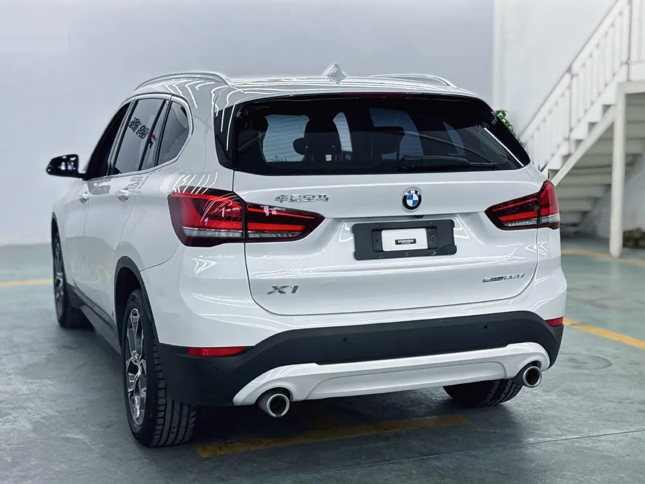 BMW 2022 X1 sDrive25Li 2.0T Leading Automatic Gear 8