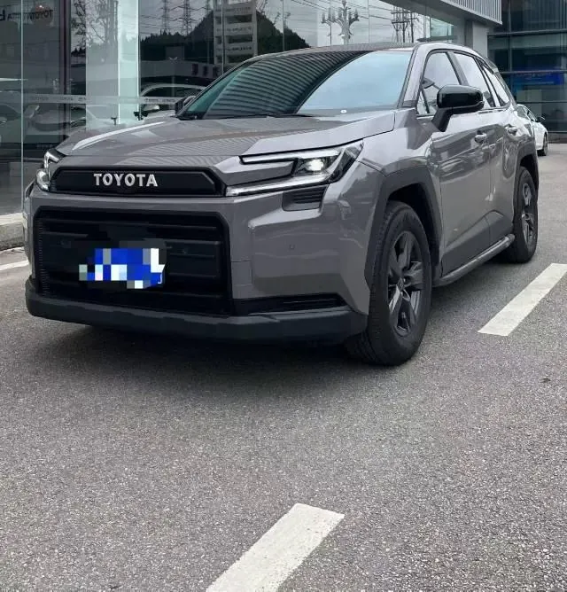 Toyota 2026 RAV4 Rongfang Double Engine 2.0 Stepless Two-Drive Elite Automatic Gear - View 1