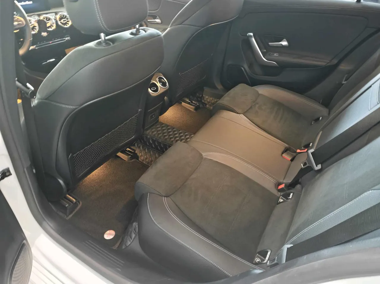Mercedes Benz Class A 2020 A 200 L 1.3T Fashion (Modified) Automatic Gear 6