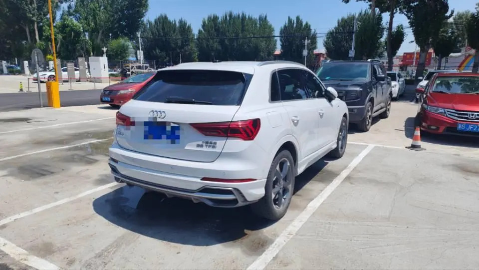 Audi 2021 Q3 1.4TFSI 35TFSI Fashion Dynamic Automatic 6
