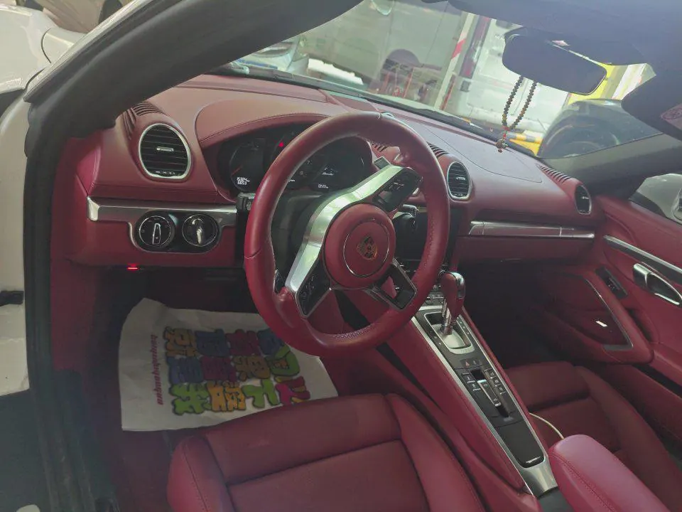Porsche 718 (Imported) 2022 718 Boxer 2.0T Automatic 2