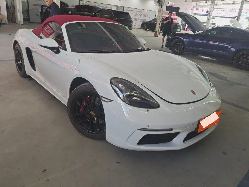 Porsche 718 (Imported) 2022 718 Boxer 2.0T Automatic 3