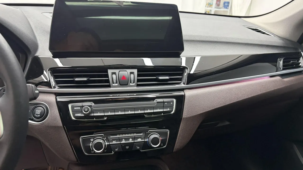 BMW 2022 X1 sDrive20Li 1.5T fashion automatic gear 8