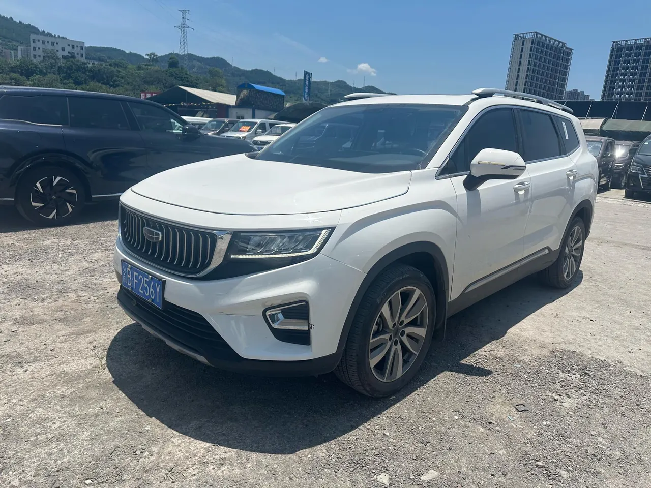 Open image lightbox: Geely 2022 Hao Yue 1.8TD Luxury 7-seat Automatic Transmission
