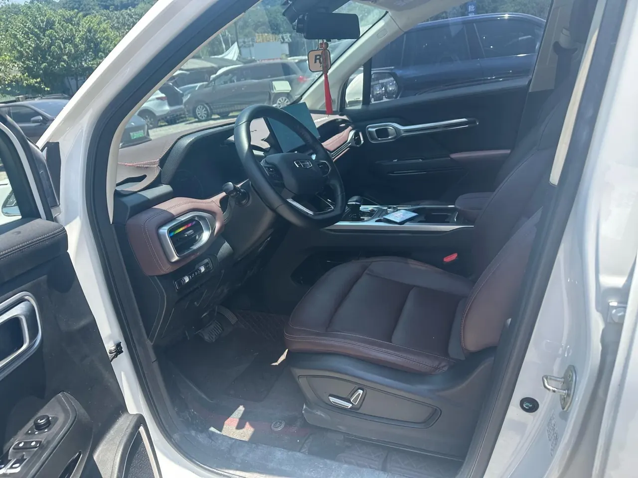 Geely 2022 Hao Yue 1.8TD Luxury 7-seat Automatic Transmission 4