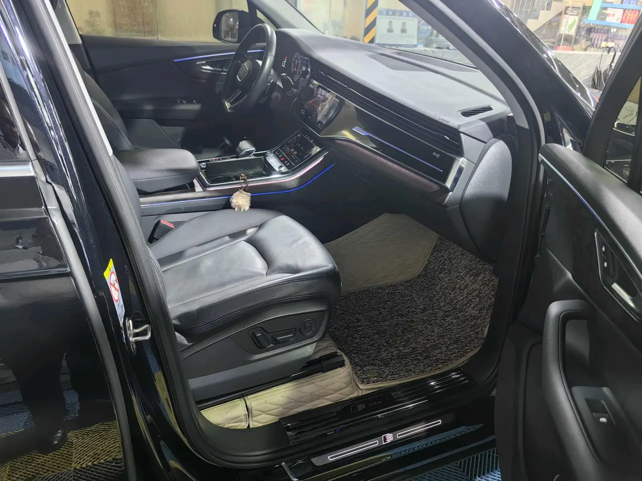 Audi Q7 (Imported) 2020 Q7 48V 3.0TFSI 55TFSI Quattro Black Samurai Exclusive Edition Automatic Gear 5