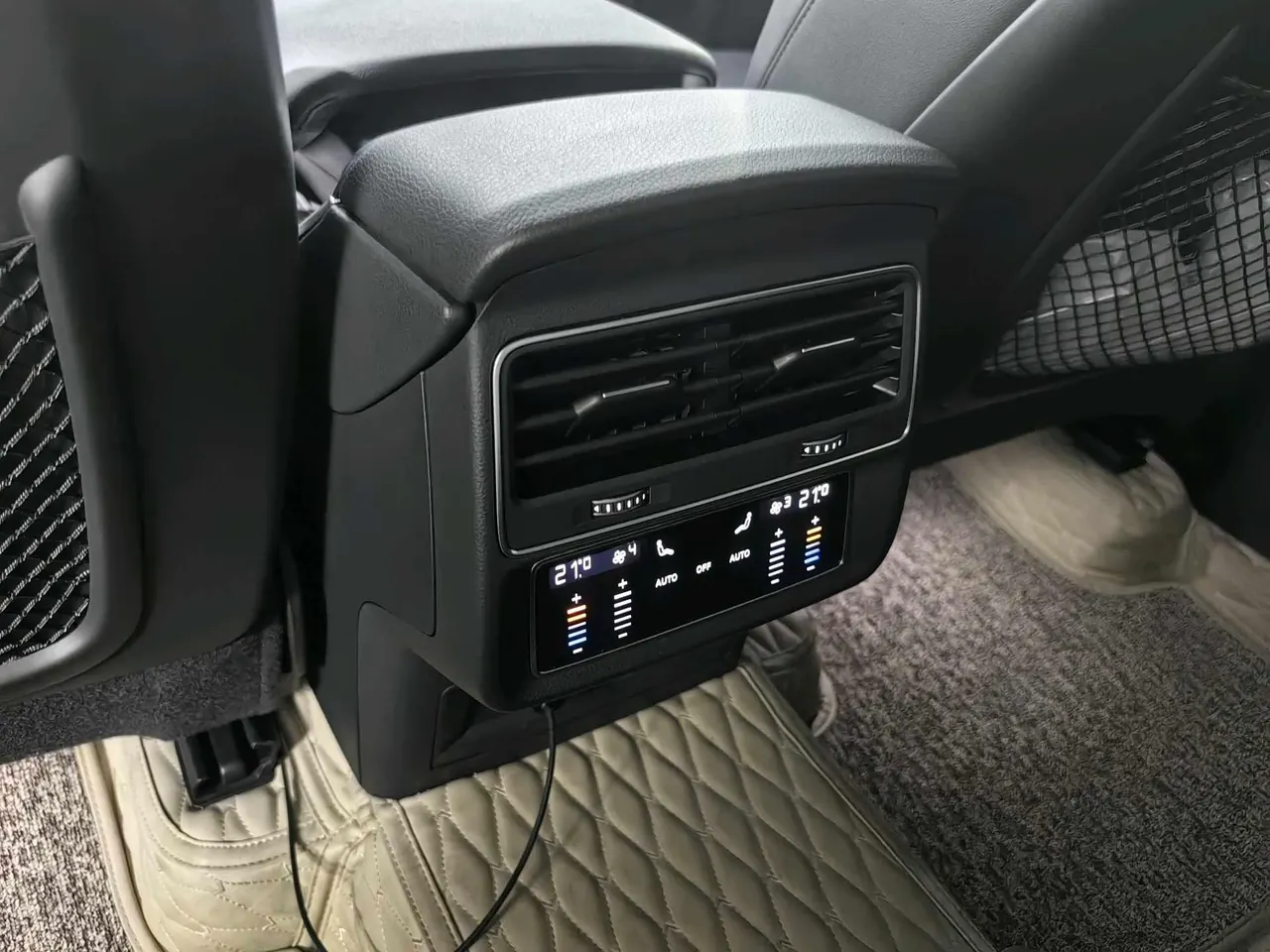 Audi Q7 (Imported) 2020 Q7 48V 3.0TFSI 55TFSI Quattro Black Samurai Exclusive Edition Automatic Gear 6