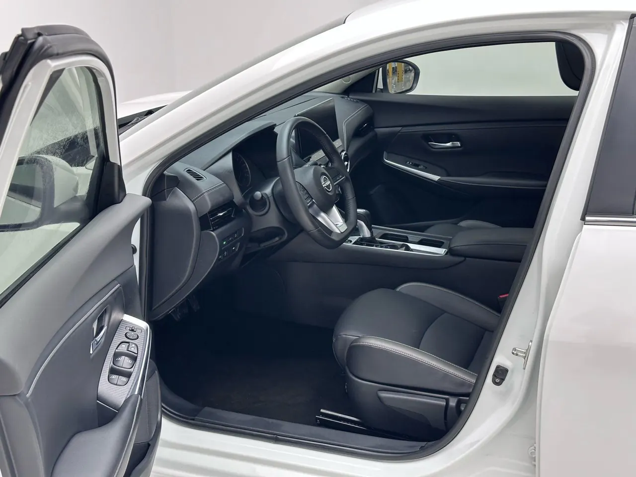 Nissan 2023 Sylphy 1.6 Stepless Pleasant Edition Automatic Gear 8