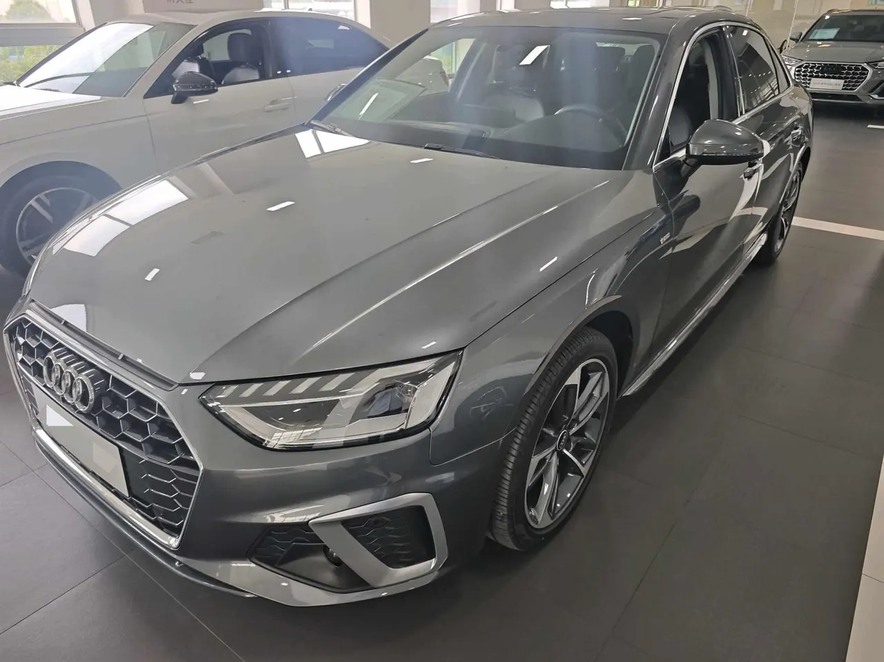 Audi 2023 A4L 2.0TFSI 40TFSI Fashion Dynamic Automatic - View 1