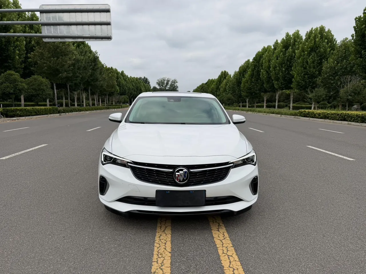 Buick 2022 Weilang Pro 1.5T Stepless 533T Fun Edition Automatic Gear 2