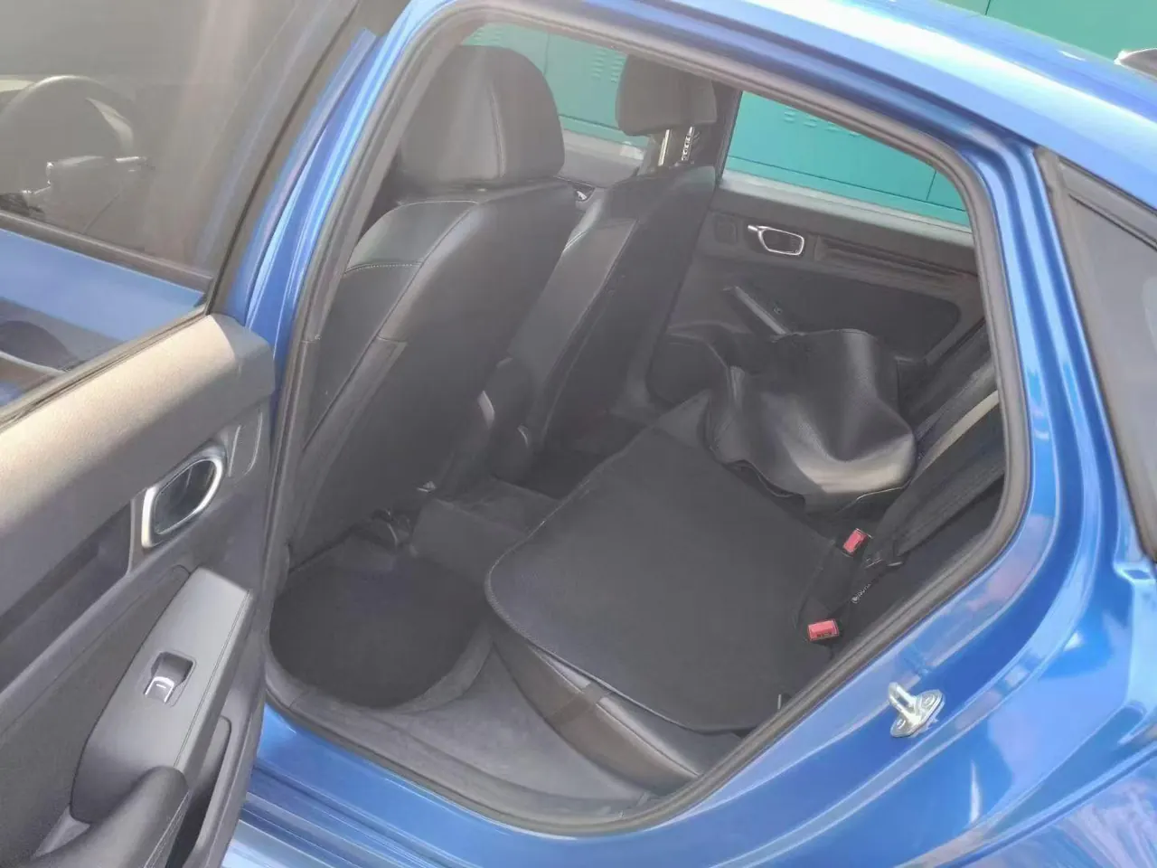 Honda 2022 Civic 1.5T Stepless 240TURBO Combustion Edition Automatic Gear 4