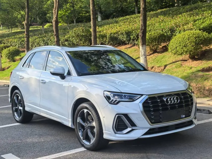 Audi 2023 Q3 1.4TFSI 35TFSI Fashion Dynamic Automatic 2