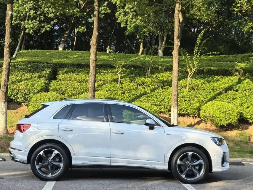 Audi 2023 Q3 1.4TFSI 35TFSI Fashion Dynamic Automatic 7