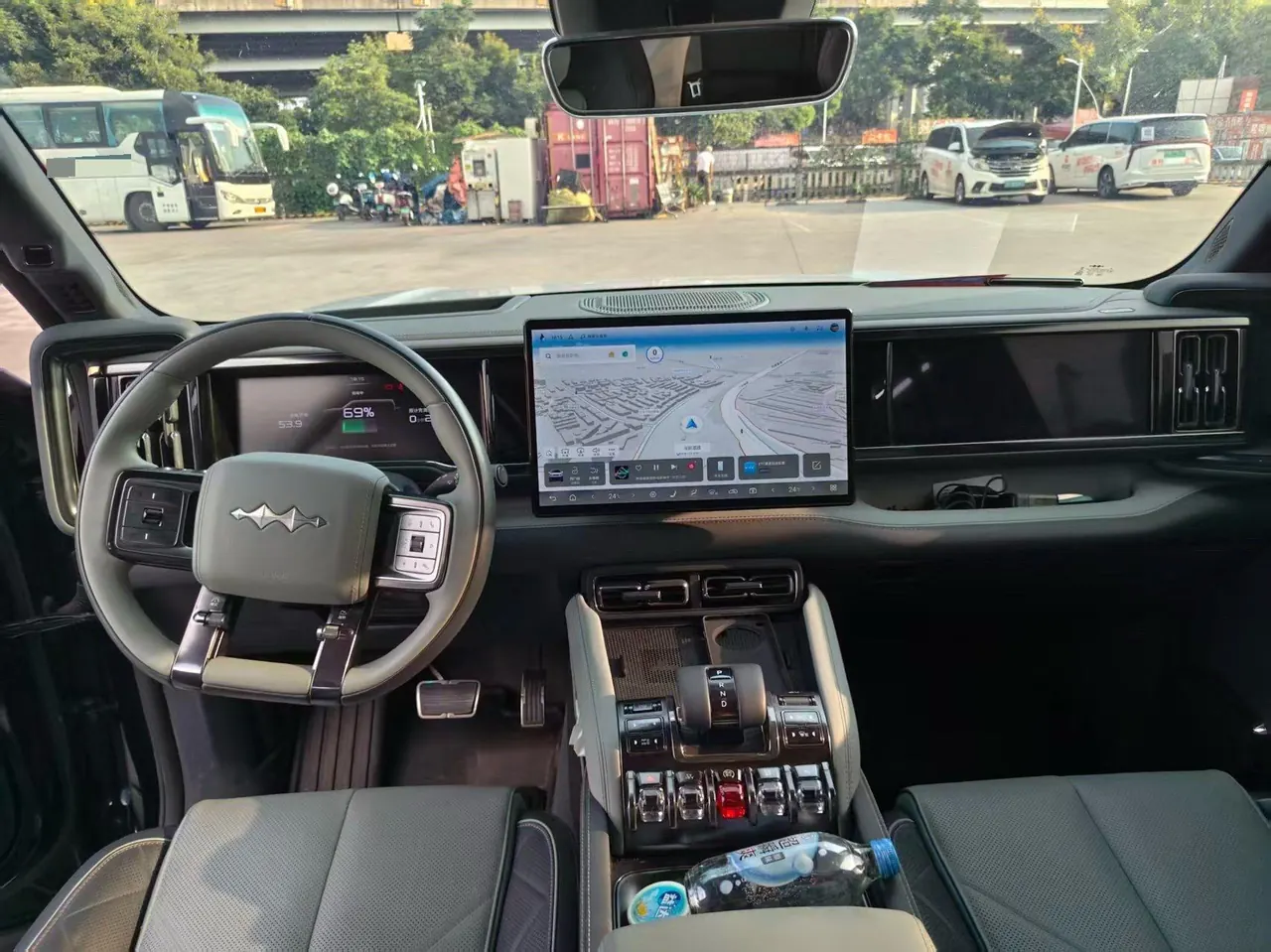 FangChengBao 2023 Leopard 5 1.5T Stepless Pilot Edition Automatic Gear 9