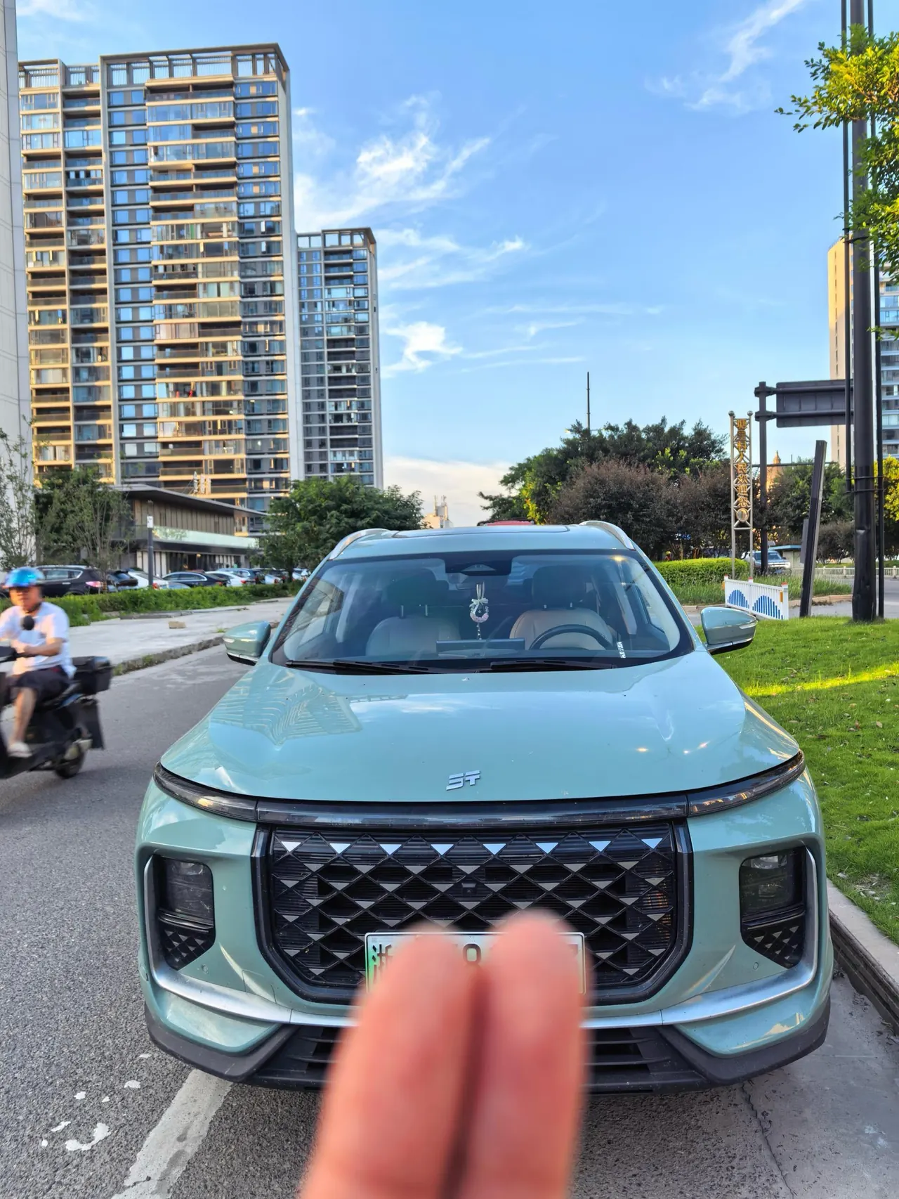 Jetour 2023 ShanHai L9 1.5TD Pro7 automatic gear 2