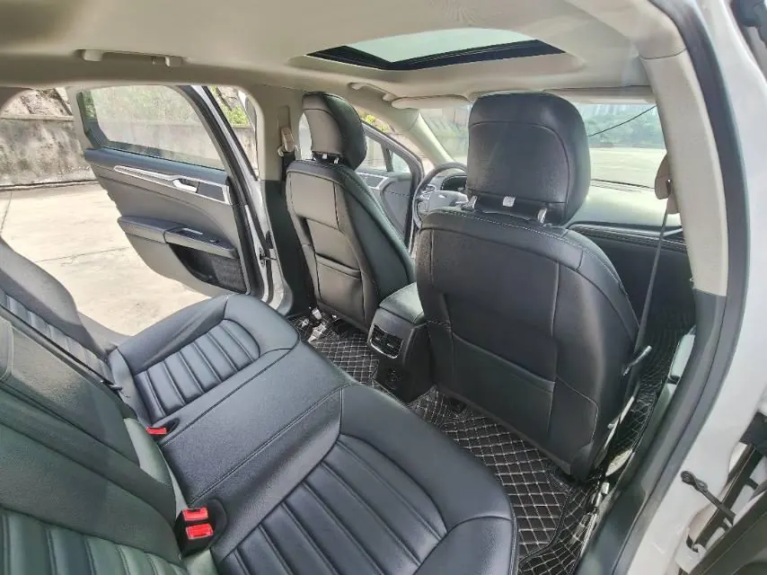 Ford 2020 Mondeo 1.5T EcoBoost 180 Fashion Automatic 13