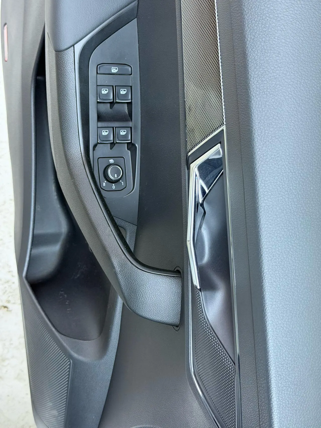 Skoda 2021 Keluoke 1.4TSI TSI280 Deluxe Edition Automatic Gear 4
