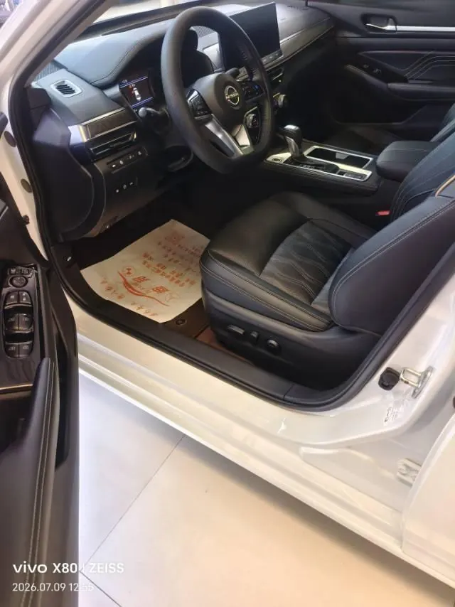 Nissan 2022 Teana 2.0 stepless XL-Upr premium version automatic gear 5