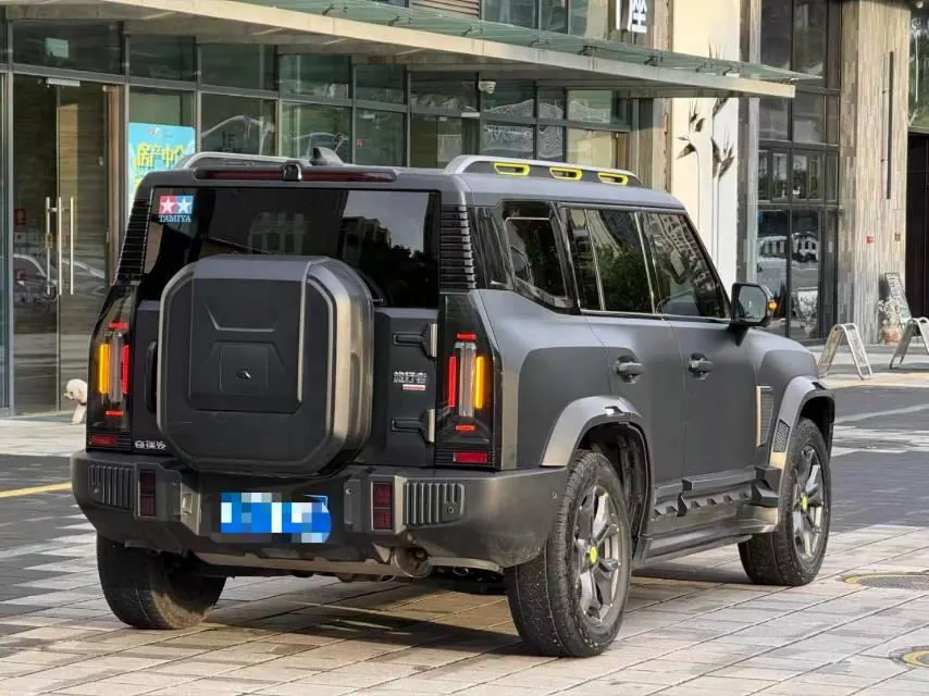 Jetour 2023 Traveler 2.0T Four-Wheel-Drive Cross-Country PRO Automatic 8