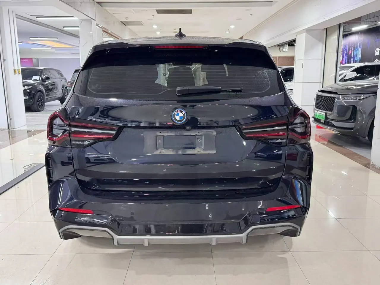 BMW iX3 (Imported) 2023 iX3 Leading Automatic Gear 8