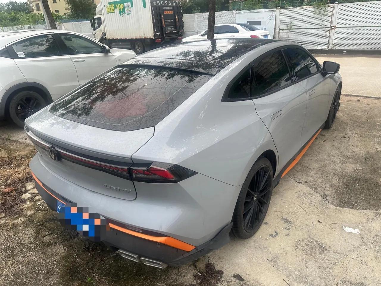 ChangAn 2023 UNI-V 1.5T Smart Pilot Automatic Gear 2