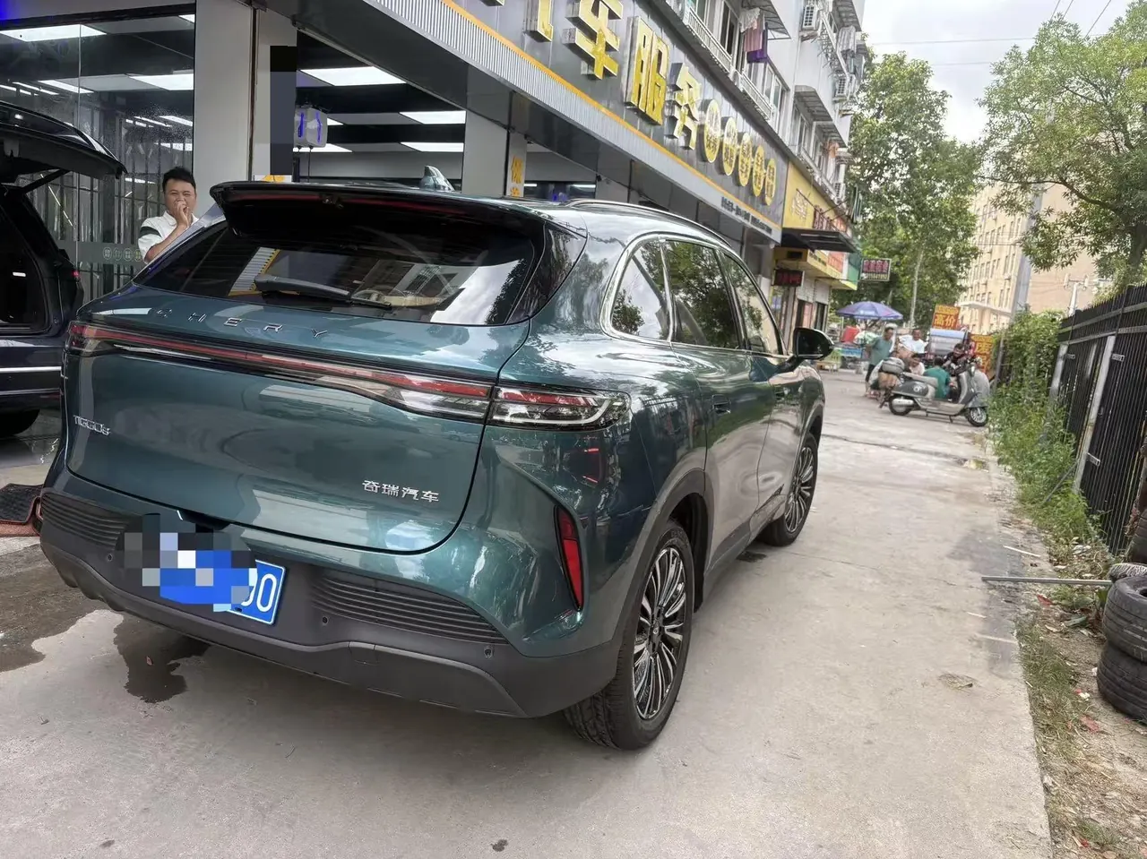 Chery 2026 Ruihu 8 1.6T Leopard Kunpeng Edition Honorable Automatic Gear 3