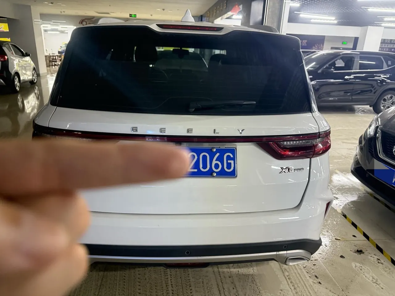 Geely Vision SUV(X6) 2021 Vision X6 Pro 1.4T Premium Automatic 4