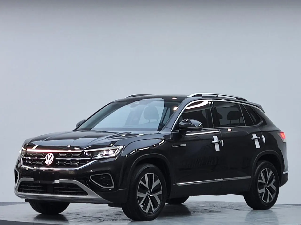 Volkswagen 2023 Tanyue 1.4TSI 280TSI Two-Drive Luxury Plus Advanced Edition Automatic Gear - View 1