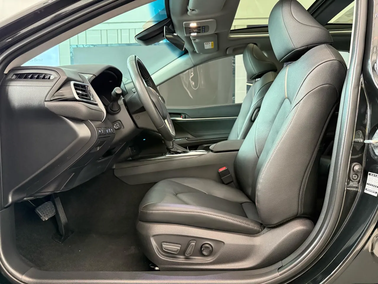 Toyota 2023 Camry 2.5Q flagship automatic gear 4