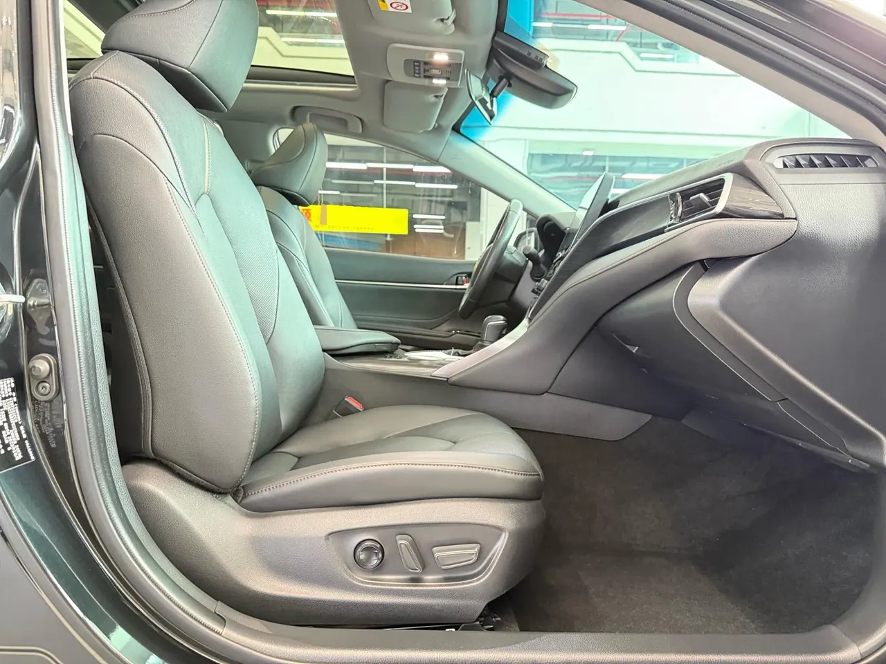 Toyota 2023 Camry 2.5Q flagship automatic gear 6