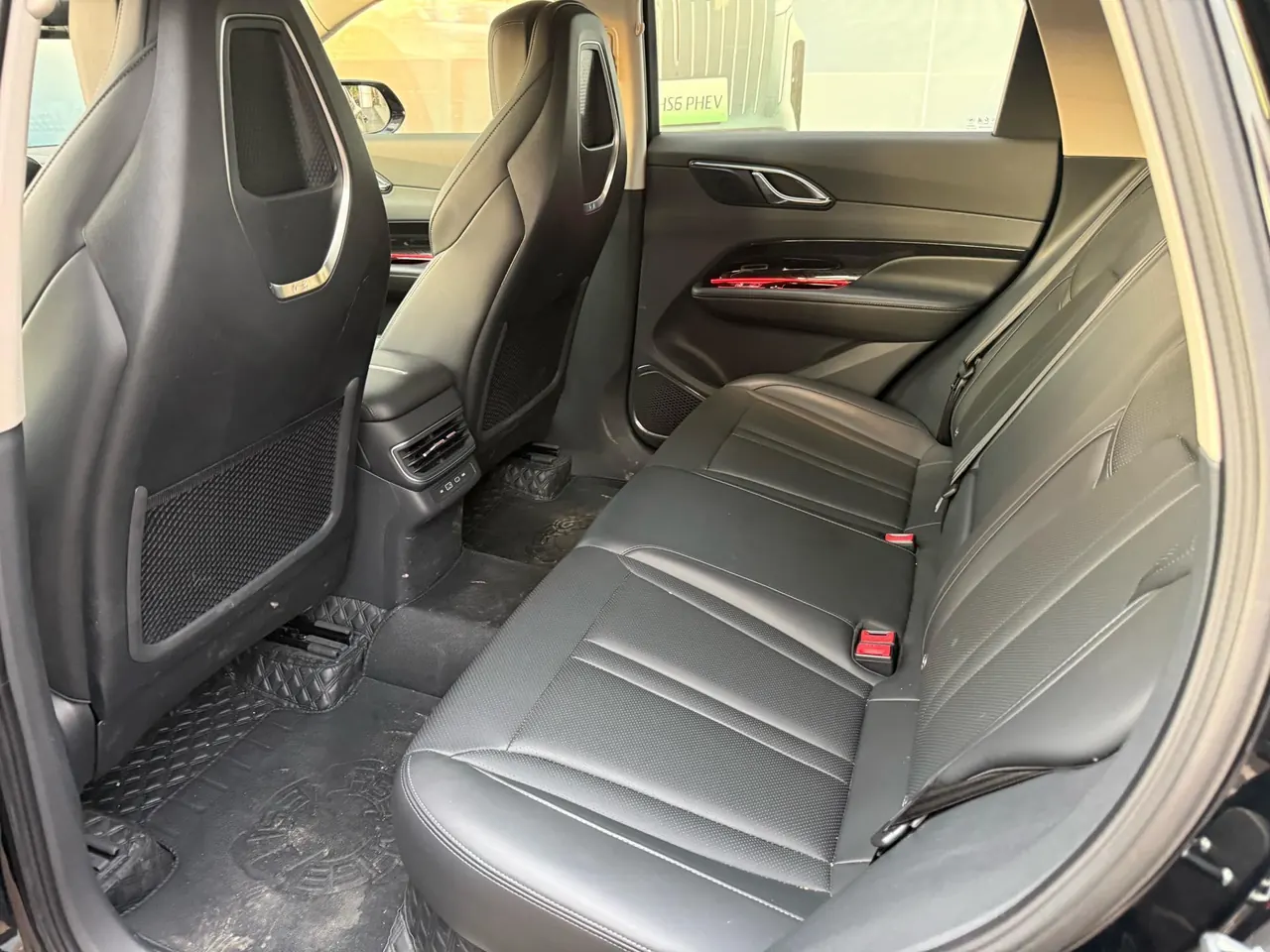 HongQi 2024 HS3 PHEV 1.5T 115km Strong Edition Automatic Gear 4