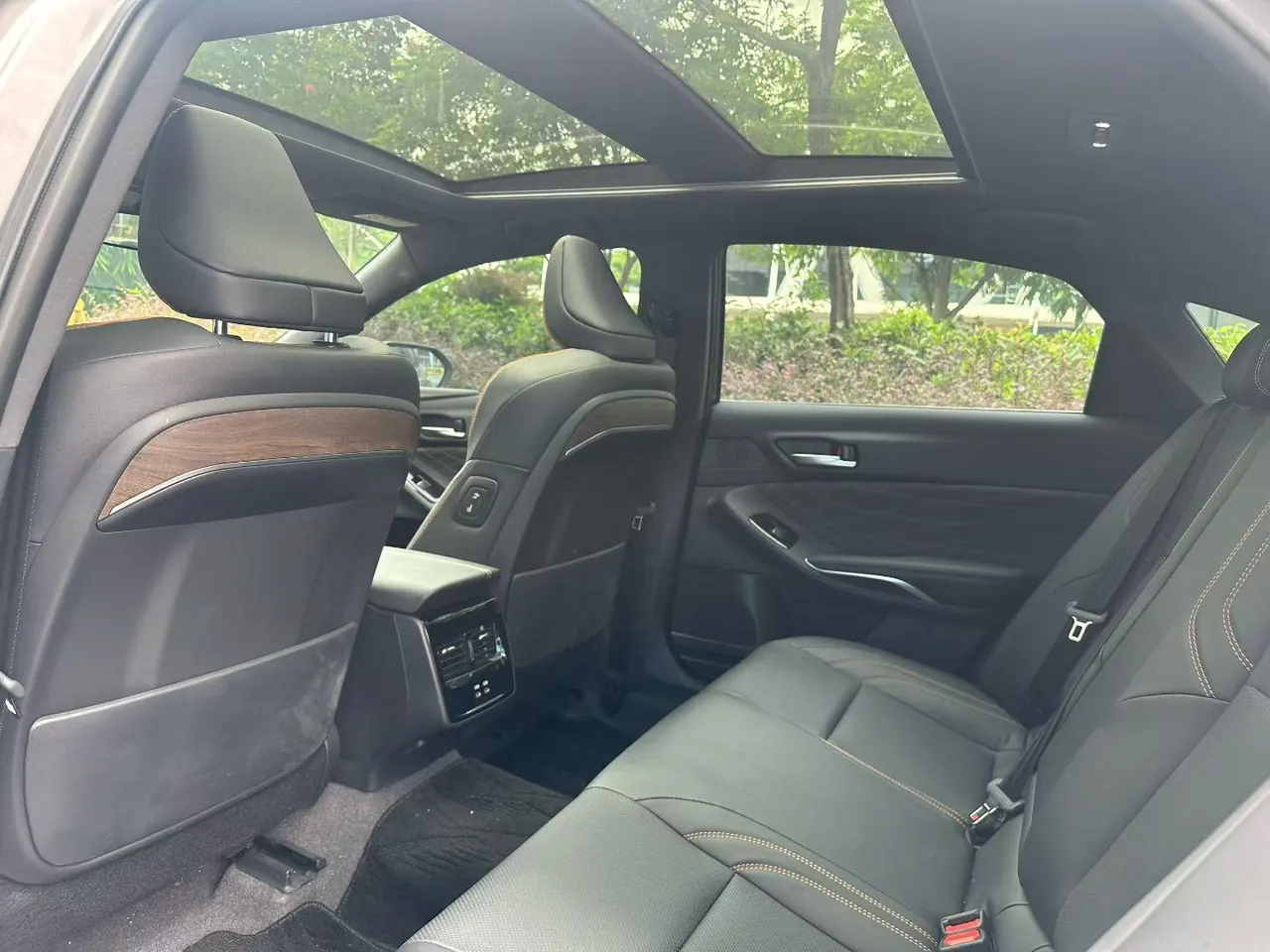 Toyota 2024 Asian Dragon 2.0 Stepless Deluxe Edition Automatic Gear 8