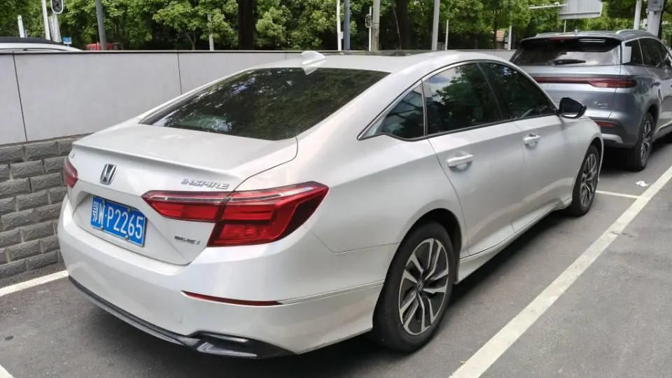Honda 2022 INSPIRE (Yingshi Pai) Hybrid 2.0 Stepless Sharp and Jingya Edition Automatic Gear 5