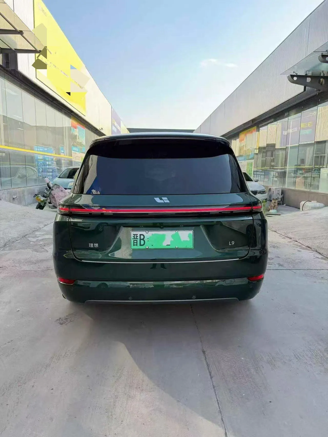 Li 2022 L9 1.5T Max Edition Automatic Gear 6