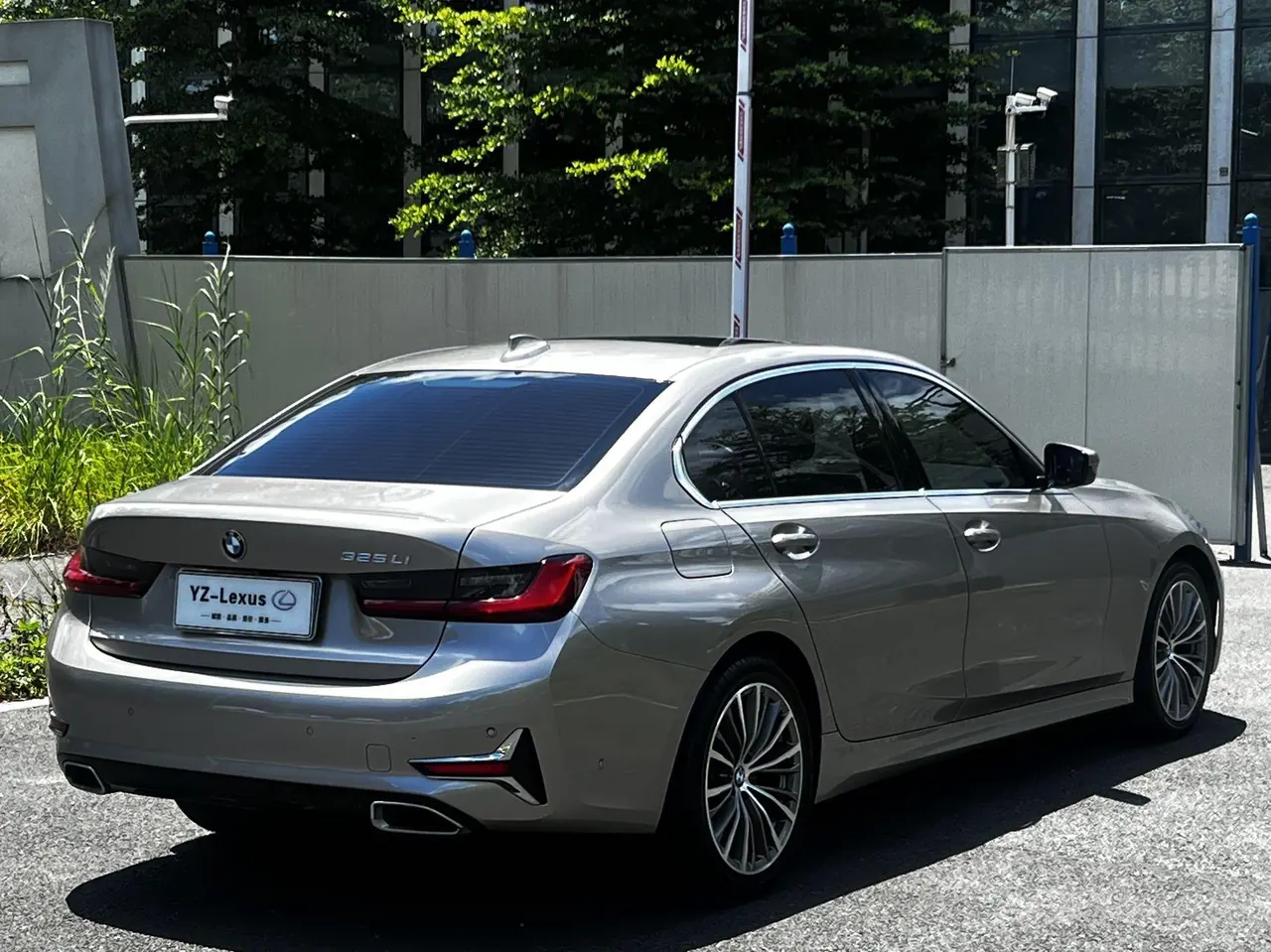 BMW 3 Series 2020 325Li 2.0T First Edition Automatic Gear 7