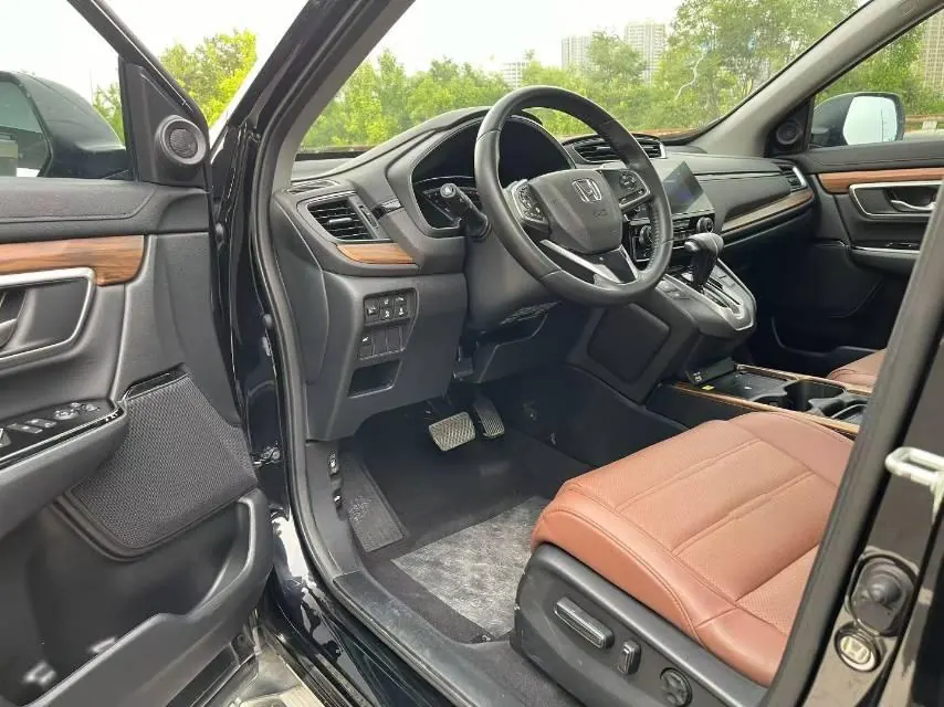 Honda 2021 CR-V 1.5T Stepless 240TURBO Four-wheel Drive Premium Edition Automatic Gear 4