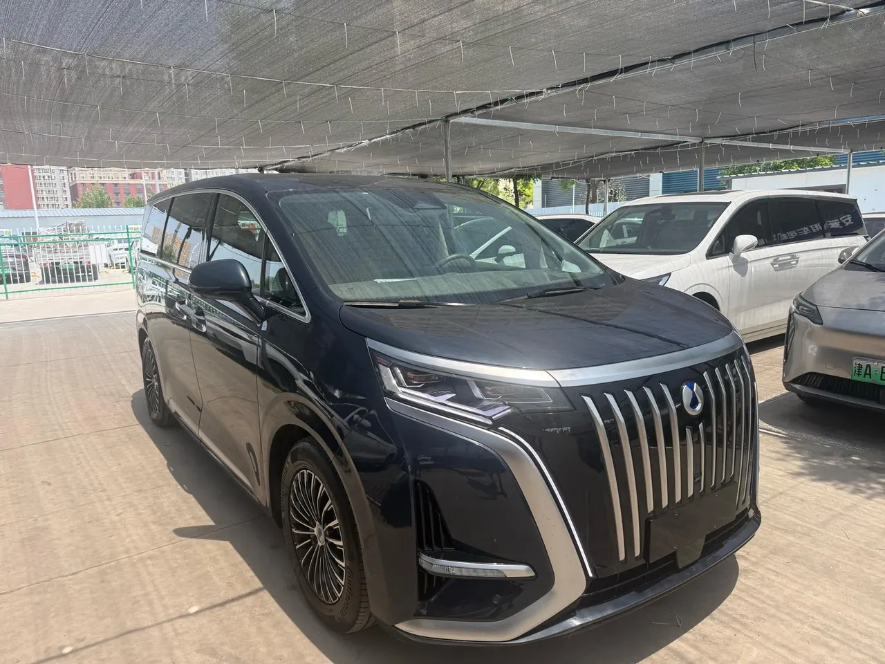 Denza 2022 Denza D9 EV 600 four-wheel drive flagship automatic gear 3